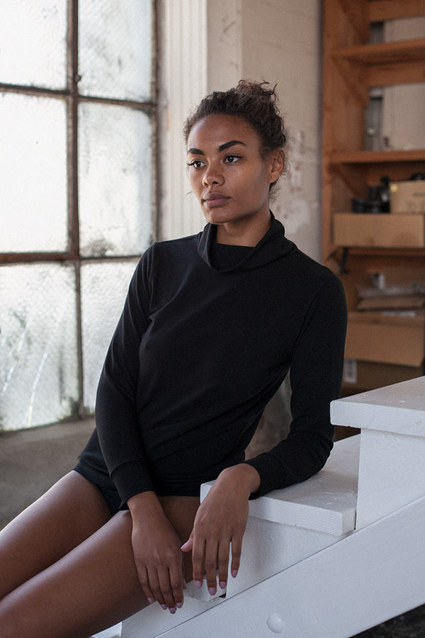 Ella Turtleneck - Black - S