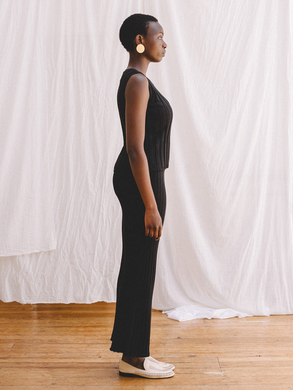 Black Rib Knit Flare Pants – ALIYA WANEK