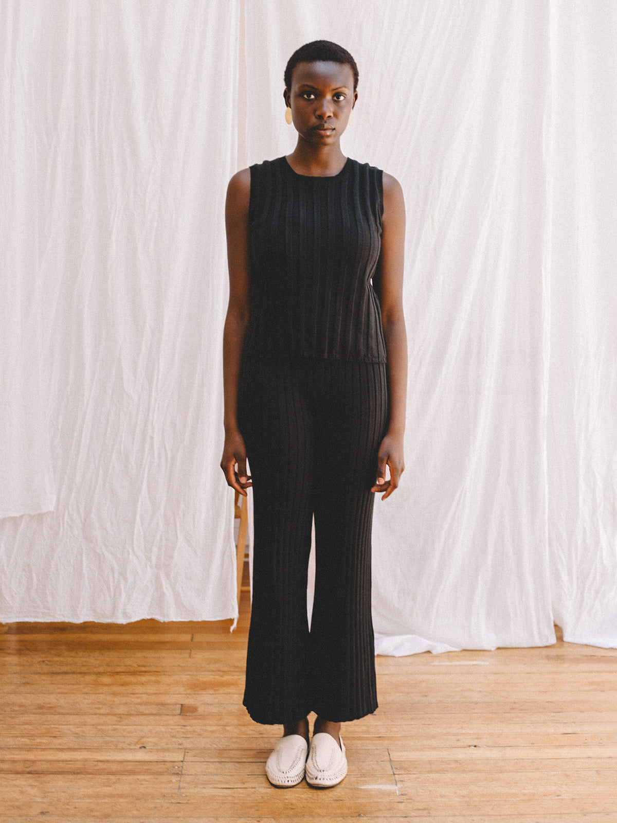 Black Rib Knit Flare Pants – ALIYA WANEK